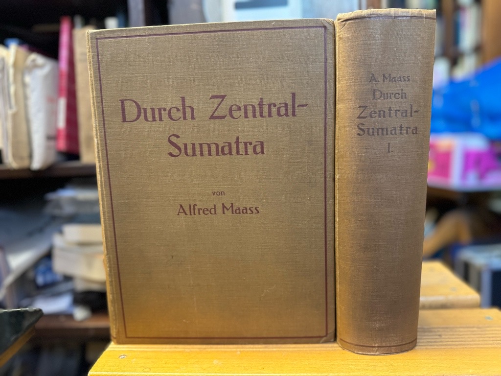 <b>Maass, Alfred.</b><br />Durch Zentral-Sumatra. – Bild 2