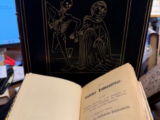 <p class="headtitle">Signierte Meistereinband "Maroquiniere Basel" aus der Sammlung Sarasin.</p><b>Massmann, H.F. und Maroquiniere Kaufmann (Buchb.).</b><br />Die Baseler Todtentänze in getreuen Abbildungen. Nebst geschichtlicher Untersuchung, so wie die Vergleichung mit den übrigen deutschen Todtentänzen. Sammt einem Anhang: Todtentanz in Holzschnitten des 15. Jahrhunderts. Hrsg. v. H. Scheible. Textband und Tafelband: Atlas zu dem Werke: Die Basler Todtentänze in getreuen Abbildungen.
