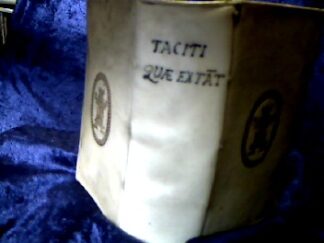<p class="headtitle">Buchpreiseinband Middelburg</p><b>Tacitus, C. Cornelii und Marcus Zuerius Boxhorn (Ed.).</b><br />C. Cornelii Taciti [Opera] quae extant. Marcus Zueris Boxhornius Ecensuit & animadversionobus nonullis illustravit. Accedunnt ejusdem Epistolae duae, quibus & quaudam TACITI expilcantur.