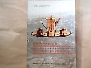 <b>Diedenhofen, Maria.</b><br />Das Messingservice. Kinderjahre in Kriegszeit am Niederrhein - Het koperen koffieserviesje. Kinderjaren in de oorlogstijd aan de Nederrijn.