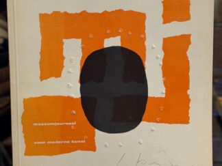 <p class="headtitle">Signiertes Originalkunstobjekt von Lucio Fontana.</p><b>Fontana, Lucio, Yves Klein und Hank Peeters.</b><br />Museumjournal voor moderne kunst. Serie 9 no. 5/6.