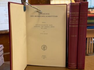 <b>Sezgin, Fuat.</b><br />Geschichte des Arabischen Schrifttums (GAS) : Band 1 Quranwissenschaften, ?adi?, Geschichte, Fiqh, Dogmatik, MystikThema: Grundlagen der islamischen Wissenschaften und Literatur bis ca. 430 H.; Band 3: Medizin, Pharmazie, Zoologie, TierheilkundeThema: Arabische Übersetzungen und Weiterentwicklungen der antiken Medizin bis ca. 430 H.; Band 4.Band 4: Alchimie, Chemie, Botanik, Agrikultur Thema: Naturwissenschaften und die Entwicklung der frühen arabischen Chemie bis ca. 430 H.