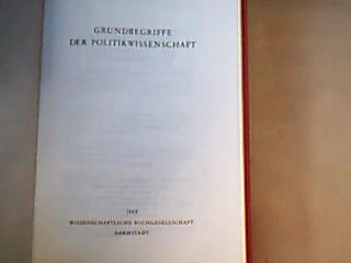 <b>Hättich, Manfred.</b><br />Grundbegriffe des Politikwissenschaft.