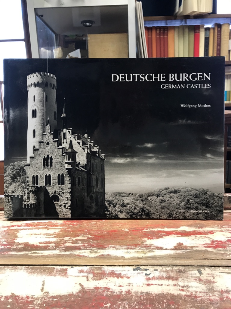 <b>Mothes, Wolfgang (Mitwirkender) und Hans-Joachim (Mitwirkender) Aubert.</b><br />Deutsche Burgen = German castles.