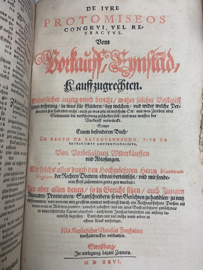 <p class="headtitle">Umfangreicher Juristischer Sammelband - 1596 -</p><b>Pistorius, Modestinus, Bartholomaeus Caepolla und Martin Pegie.</b><br />CONSILIA || SIVE || RESPONSA || Trium Saxoniae Iureconsultorum || celeberrimorum;|| 1. Nobilis & amplissimi D. MODESTINI, D.|| SIMONIS F. PISTORIS Collegij Iuridici || in Academia Lipsiensi quondam Praesidis Ordinarij.|| beigebunden II.: – Bild 3