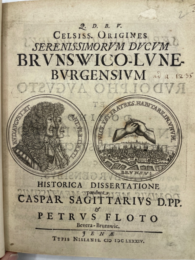 <b>Braunschweig.</b><br />Origo ducum Brunsvicensium. Sammelband mit insgesamt 9 Abhandlungen, 6 davon betreffen Braunschweig. Mit u.a. einer altkolorierten Uniformtafel von Herzog von Braunschweig-Oels. – Bild 2