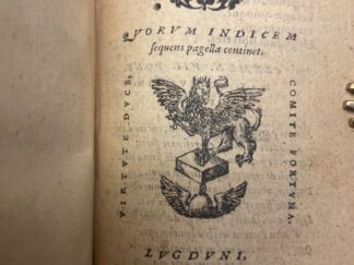 <b>Sannazaro, Jacopo,  Sophocles und W. Canter (Ed.).</b><br />Sannazarii Opera Omnia : Qvorvm Indicem sequens pagella continet. vorgebunden: Sophokleus tragodiai 7 [hepta greek letters]] : Sophoclis tragoediae septem. In quibus praeter multa menda sublata, carminum omnium ratio hactenus obscurior nunc apertior proditur: opera Guil. Canteri.